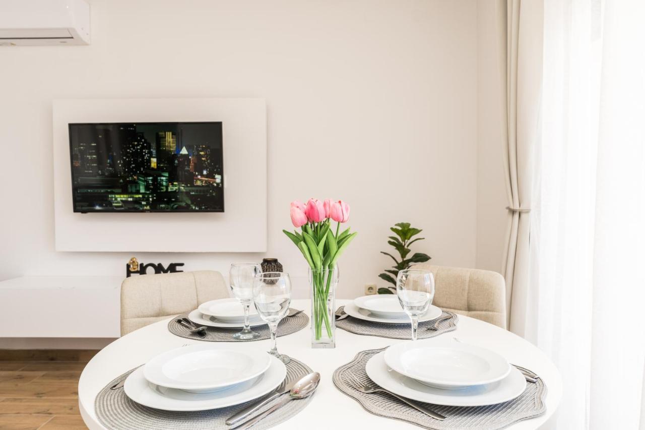 Apartmani Tomeri Starigrad Paklenica Εξωτερικό φωτογραφία