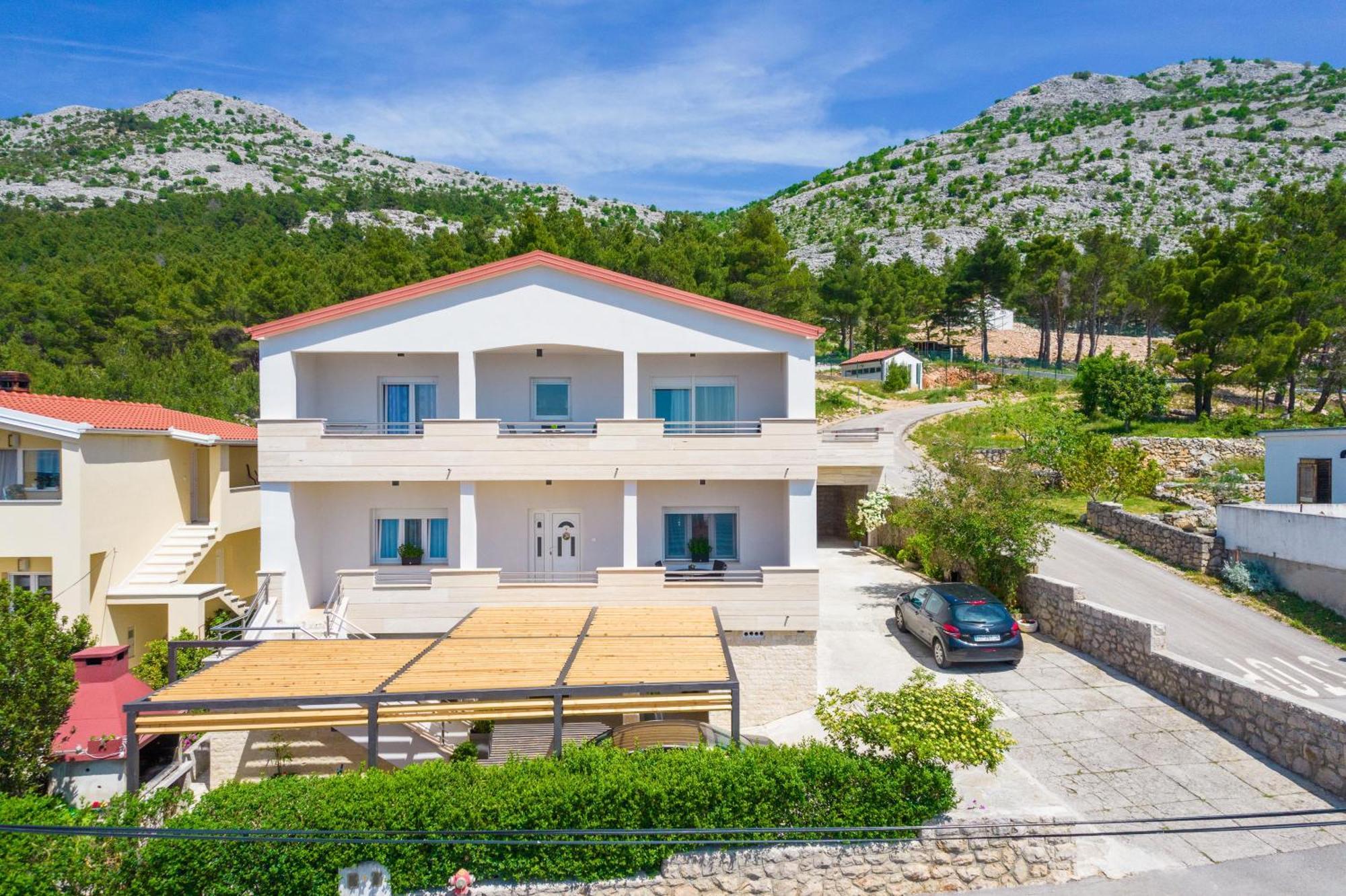 Apartmani Tomeri Starigrad Paklenica Εξωτερικό φωτογραφία