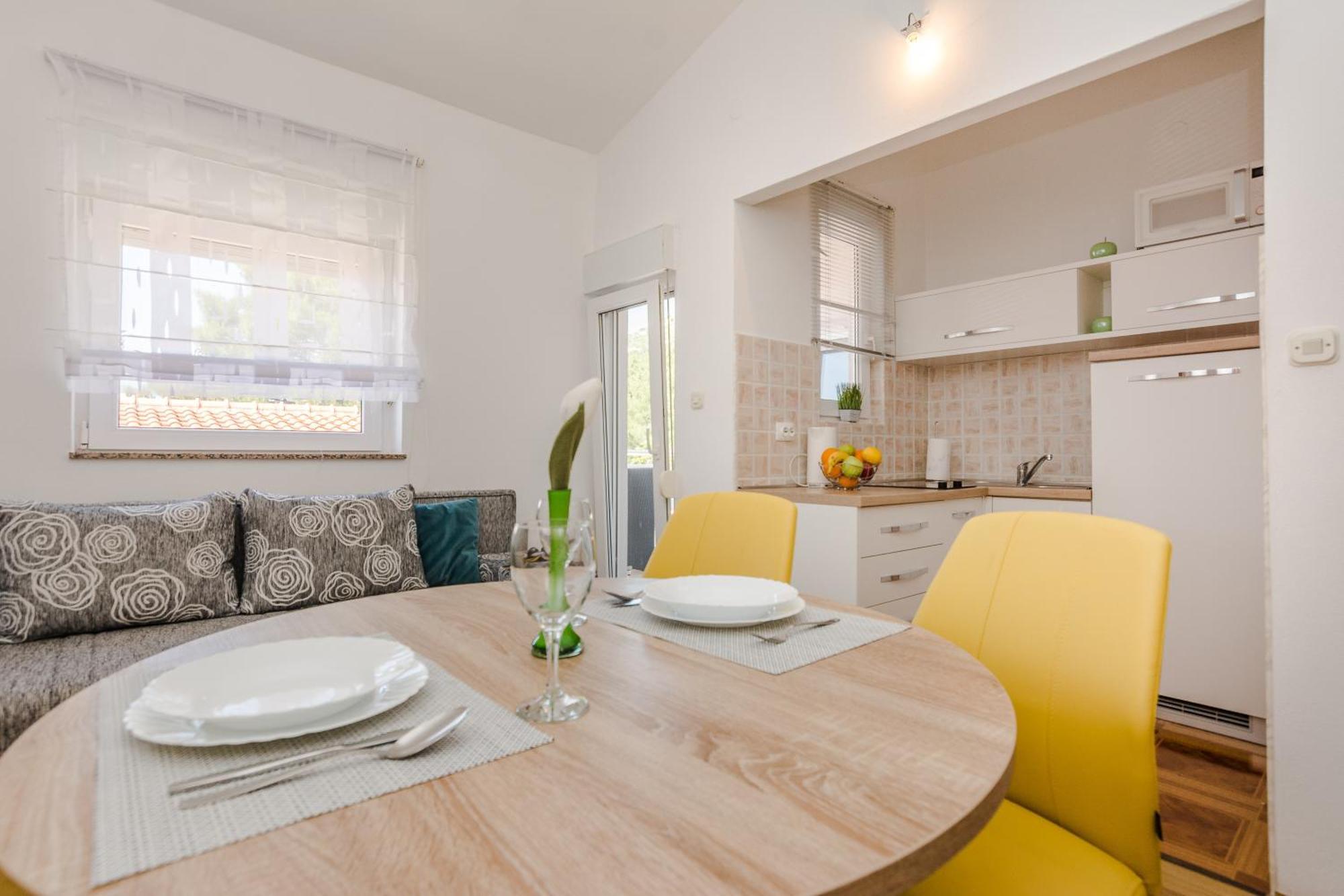 Apartmani Tomeri Starigrad Paklenica Εξωτερικό φωτογραφία